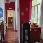 Elegante Casa In Centro A Napoli